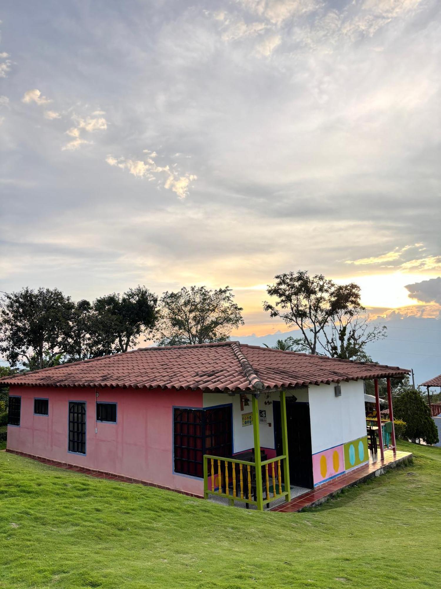 Finca Vacacional Guanani Socorro Exteriér fotografie