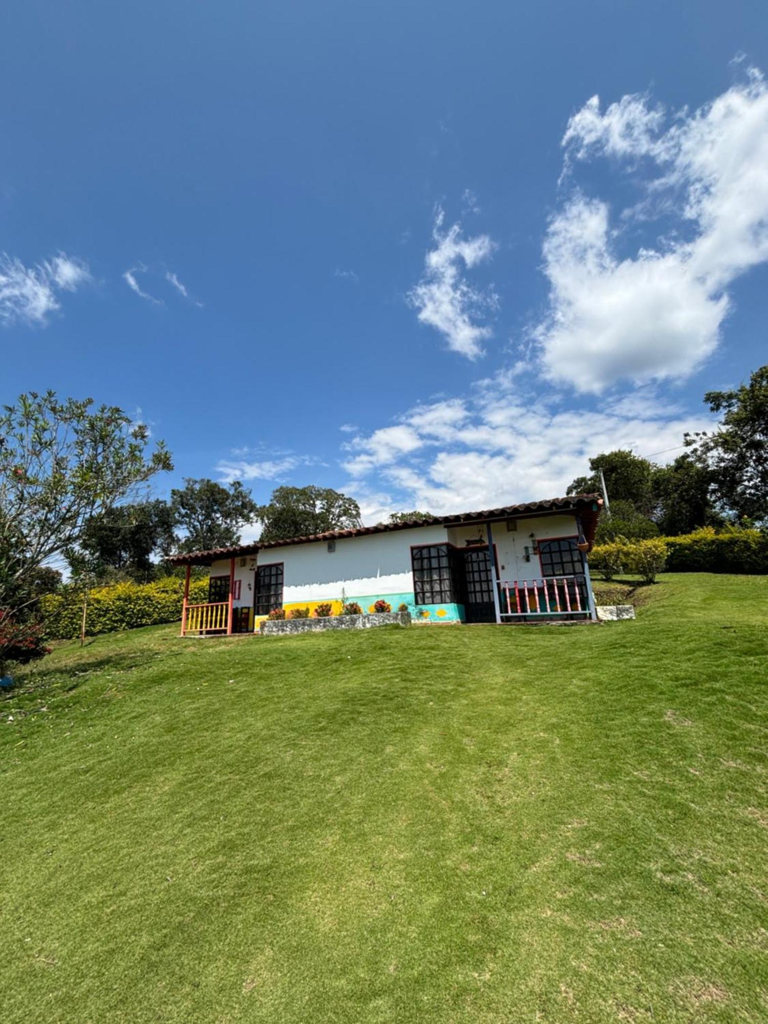 Finca Vacacional Guanani Socorro Exteriér fotografie