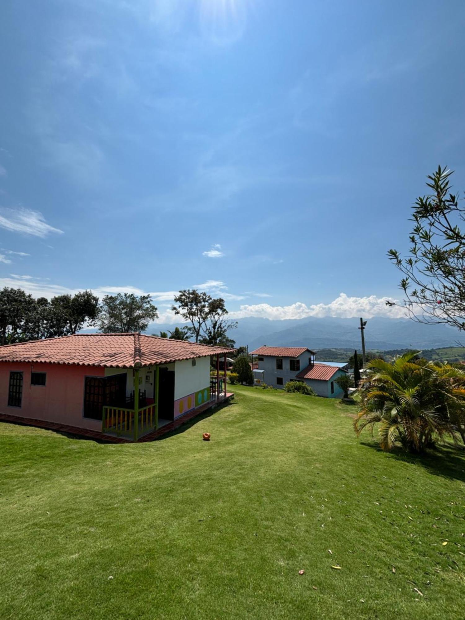 Finca Vacacional Guanani Socorro Exteriér fotografie